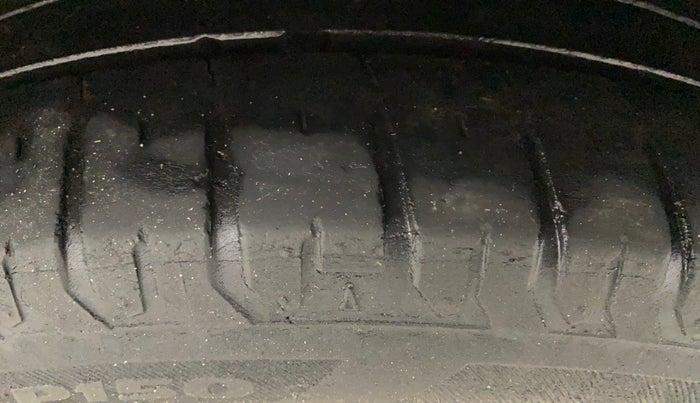 2022 Hyundai Verna SX (O)1.5 MPi, Petrol, Manual, 41,963 km, Right Front Tyre Tread