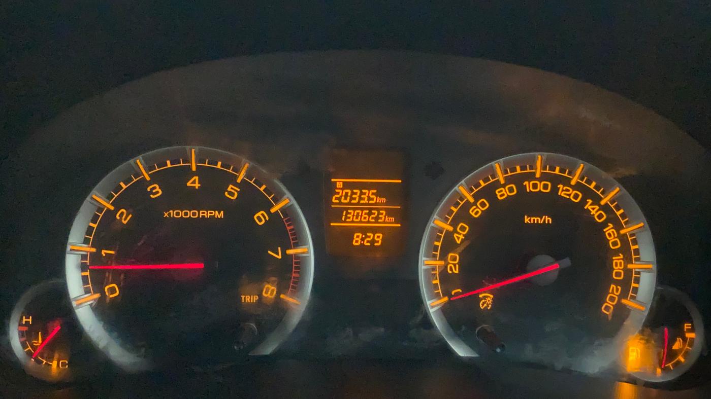 2014 Maruti Swift Dzire VXI, Petrol, Manual, 1,30,623 km, Odometer Image