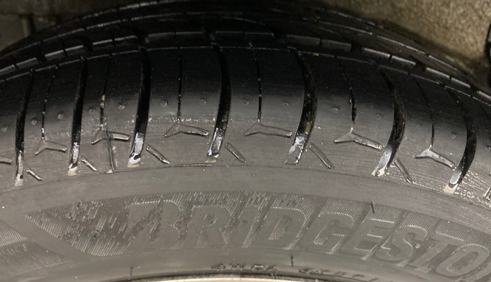 2014 Tata Zest XMS PETROL, Petrol, Manual, 42,931 km, Right Rear Tyre Tread