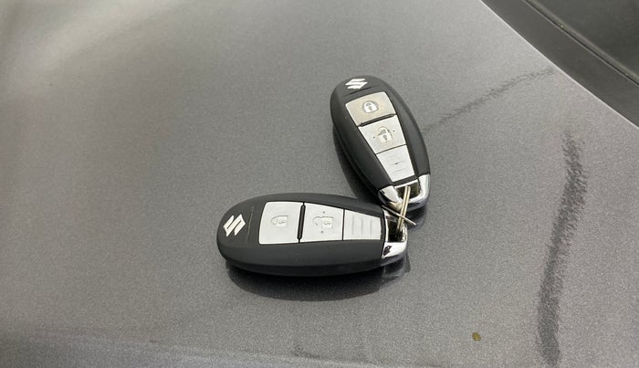 2017 Maruti Baleno ZETA CVT PETROL 1.2, Petrol, Automatic, 44,821 km, Key Close Up