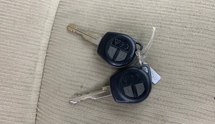 2017 Maruti Ciaz DELTA 1.4 AT PETROL, Petrol, Automatic, 89,074 km, Key Close Up