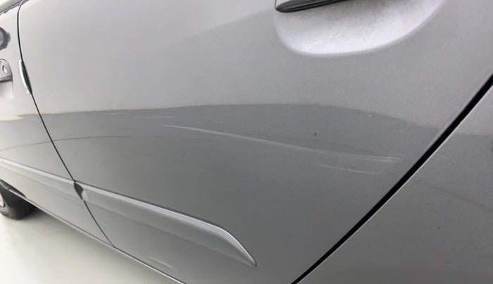 2011 Hyundai i10 SPORTZ 1.2, Petrol, Manual, 55,971 km, Rear left door - Minor scratches