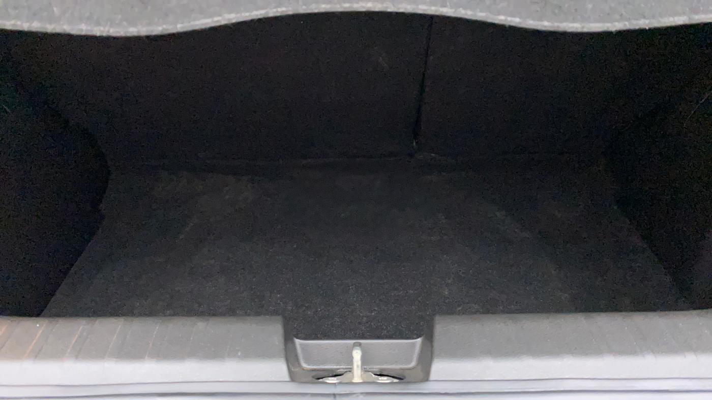 2017 Maruti Baleno ZETA PETROL 1.2, Petrol, Manual, 27,544 km, Boot Inside