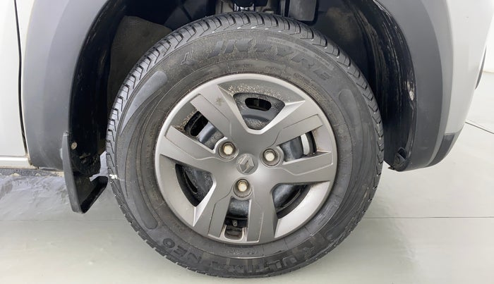 2017 Renault Kwid 1.0 RXL AT, Petrol, Automatic, 44,098 km, Right Front Wheel