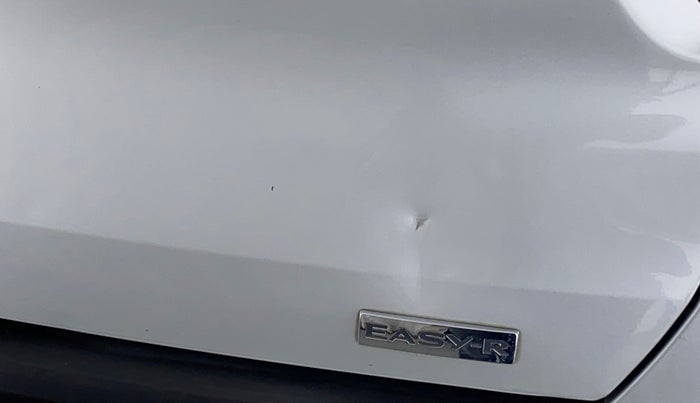 2017 Renault Kwid 1.0 RXL AT, Petrol, Automatic, 44,098 km, Dicky (Boot door) - Slightly dented
