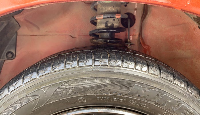 2013 Maruti Alto K10 VXI, Petrol, Manual, 1,07,475 km, Left Front Tyre Tread