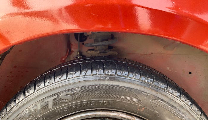 2013 Maruti Alto K10 VXI, Petrol, Manual, 1,07,475 km, Right Front Tyre Tread