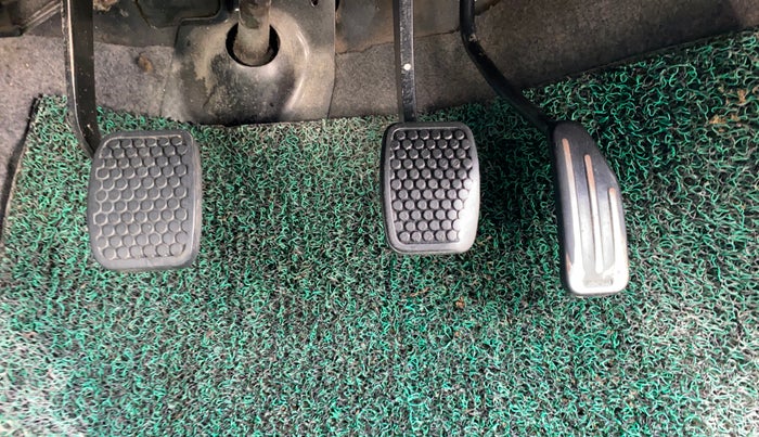 2013 Maruti Alto K10 VXI, Petrol, Manual, 1,07,475 km, Pedals