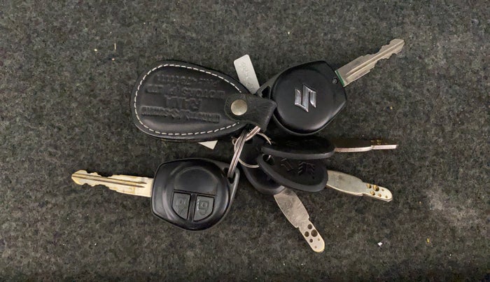 2018 Maruti Wagon R 1.0 VXI, Petrol, Manual, 37,905 km, Key Close Up