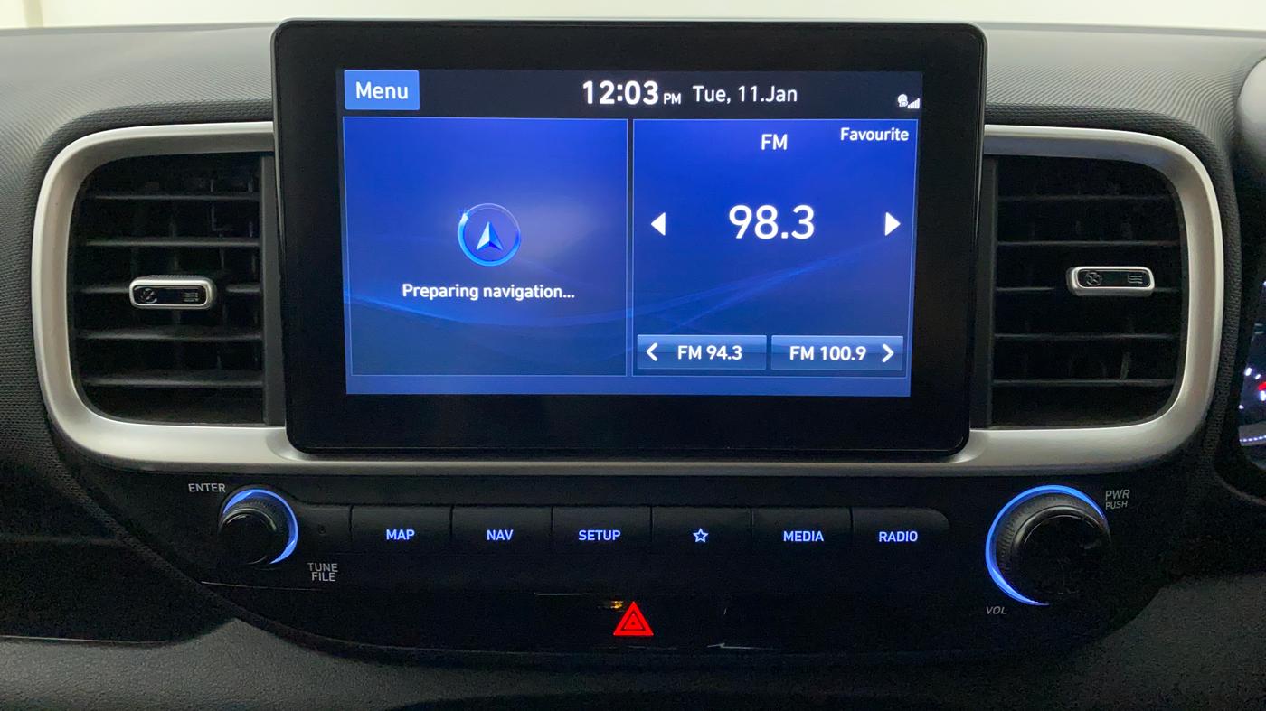 2020 Hyundai VENUE 1.0 TURBO GDI SX+ AT, Petrol, Automatic, 3,201 km, Touchscreen Infotainment System