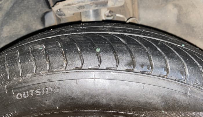 2025 Tata TIAGO NRG XZ AMT, Petrol, Automatic, 4,271 km, Right Front Tyre Tread
