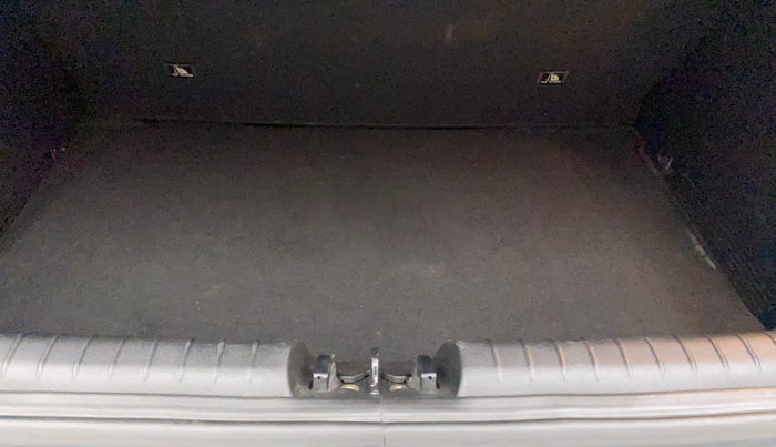 2020 Hyundai NEW I20 ASTA (O) 1.0 TURBO GDI DCT, Petrol, Automatic, 18,169 km, Boot Inside