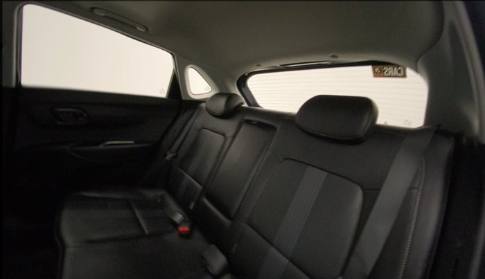 2020 Hyundai NEW I20 ASTA (O) 1.0 TURBO GDI DCT, Petrol, Automatic, 18,169 km, Right Side Rear Door Cabin