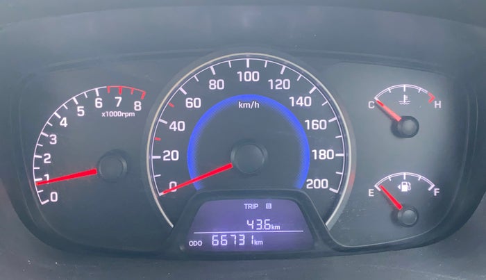 2015 Hyundai Grand i10 SPORTZ 1.2 KAPPA VTVT, Petrol, Manual, 66,688 km, Odometer Image