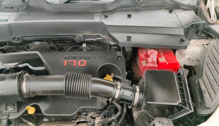 2020 Tata Harrier XZA PLUS 2.0L, Diesel, Automatic, 96,136 km, Engine View - Left