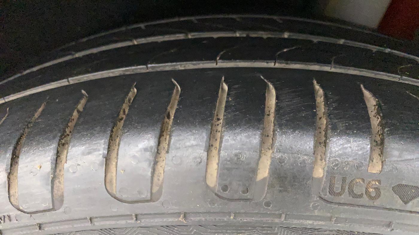 2017 Maruti Baleno ALPHA CVT PETROL 1.2, Petrol, Automatic, 94,172 km, Left Rear Tyre Tread