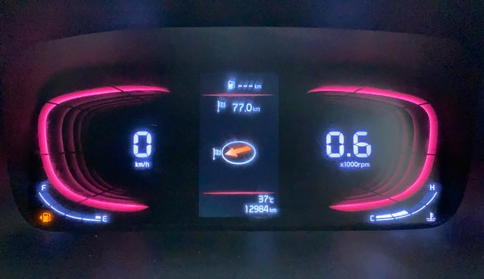 2022 KIA CARENS LUXURY PLUS 1.4 PETROL 6 STR, Petrol, Manual, 13,171 km, Odometer Image