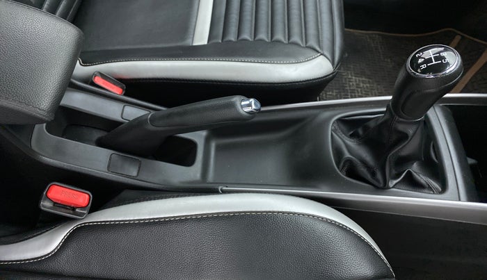 2020 Maruti Baleno ZETA 1.2 K12, Petrol, Manual, 65,509 km, Gear Lever
