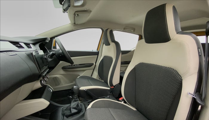 2020 Renault TRIBER RXZ AT, Petrol, Automatic, 18,112 km, Right Side Front Door Cabin