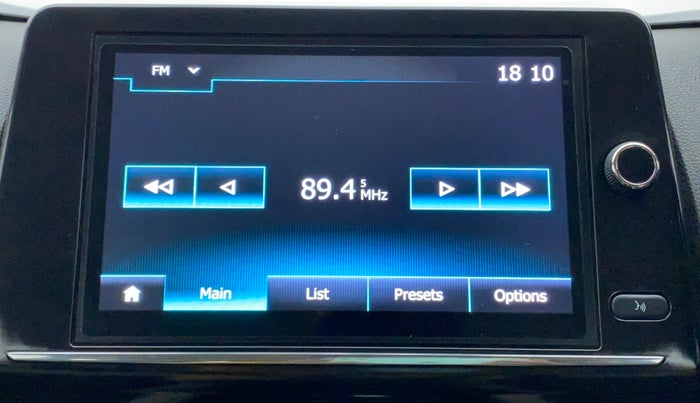 2020 Renault TRIBER RXZ AT, Petrol, Automatic, 18,112 km, Infotainment System