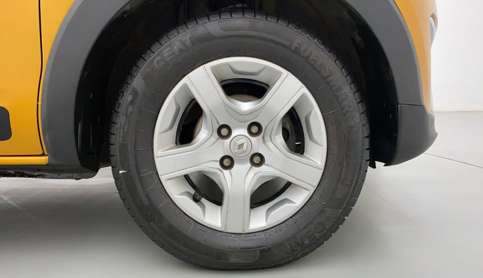 2020 Renault TRIBER RXZ AT, Petrol, Automatic, 18,112 km, Left Front Wheel