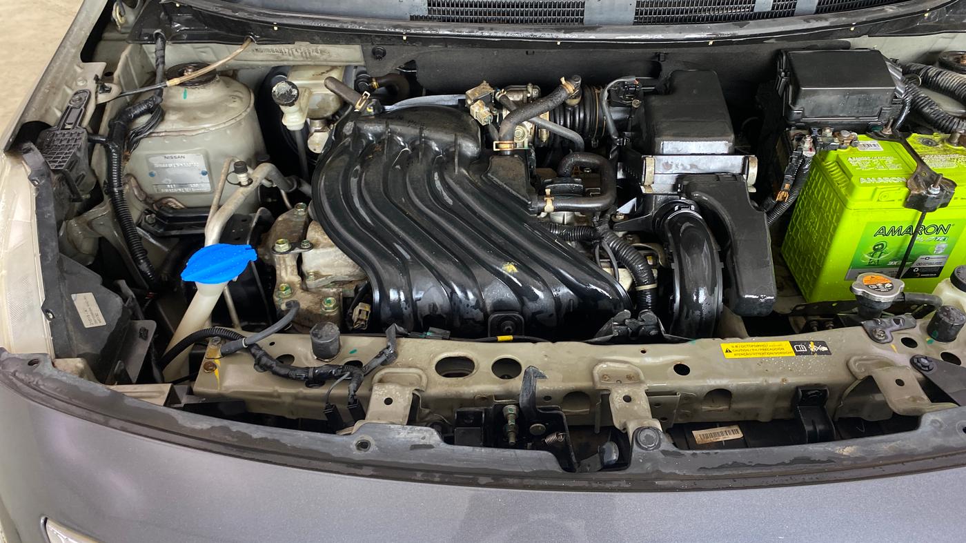 2015 Nissan Sunny XL, Petrol, Manual, 37,667 km, Engine View - Right