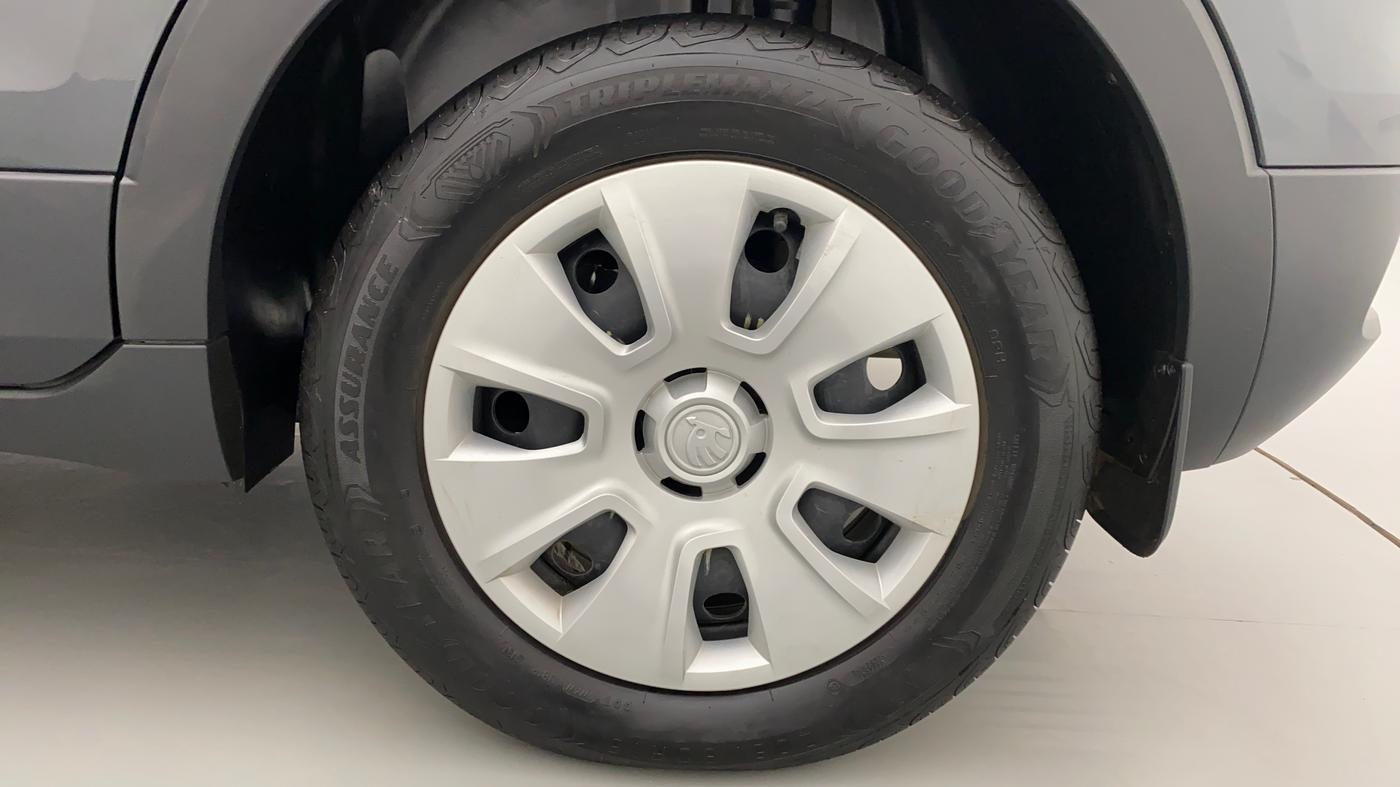 2021 Skoda KUSHAQ ACTIVE 1.0 TSI MT, Petrol, Manual, 7,459 km, Left Rear Wheel