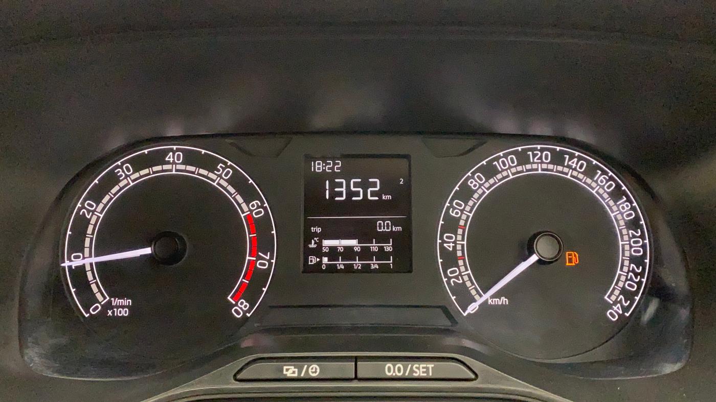 2021 Skoda KUSHAQ ACTIVE 1.0 TSI MT, Petrol, Manual, 7,459 km, Odometer Image