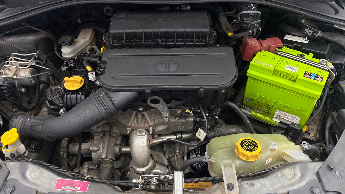 2024 Tata Tiago XT CNG, CNG, Manual, 53,209 km, Engine View