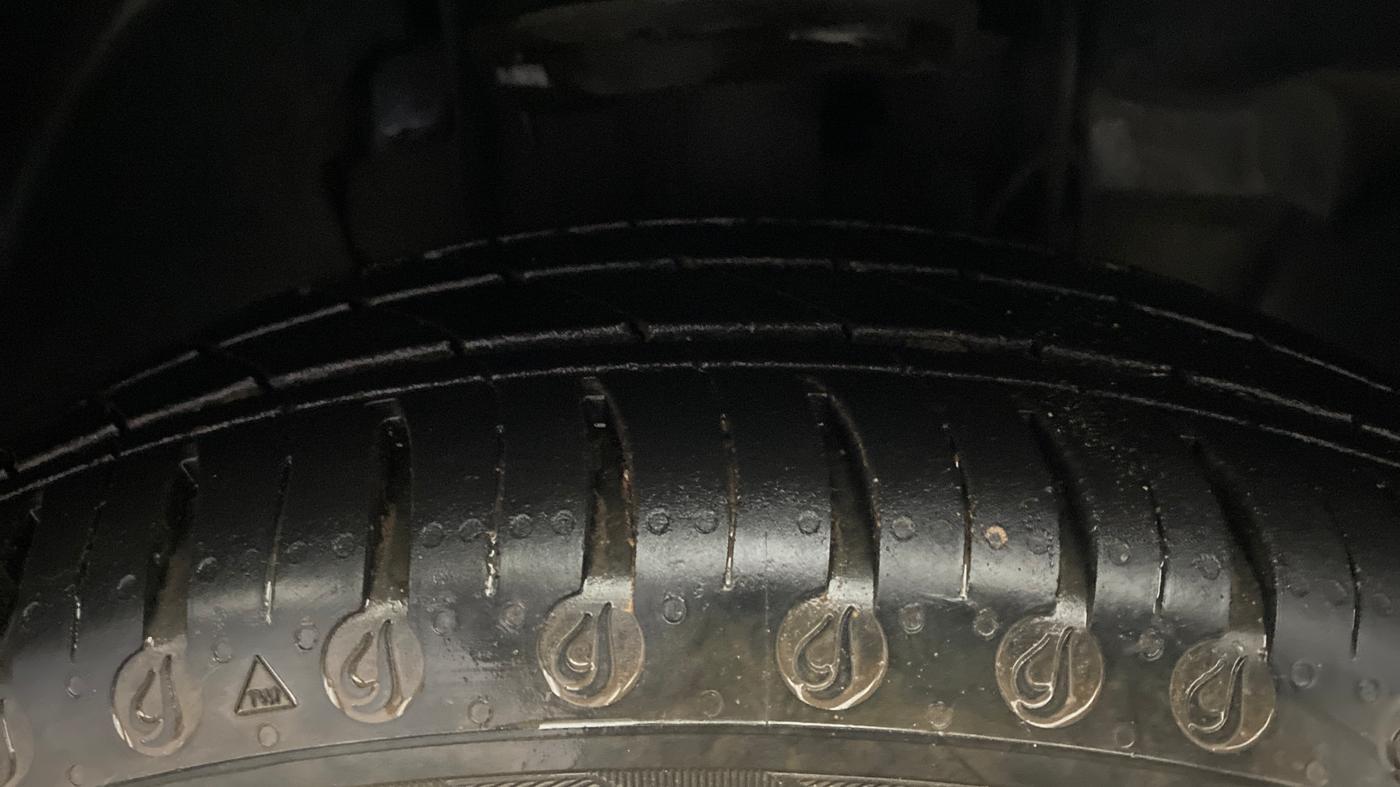 2024 Tata Tiago XT CNG, CNG, Manual, 53,209 km, Right Front Tyre Tread