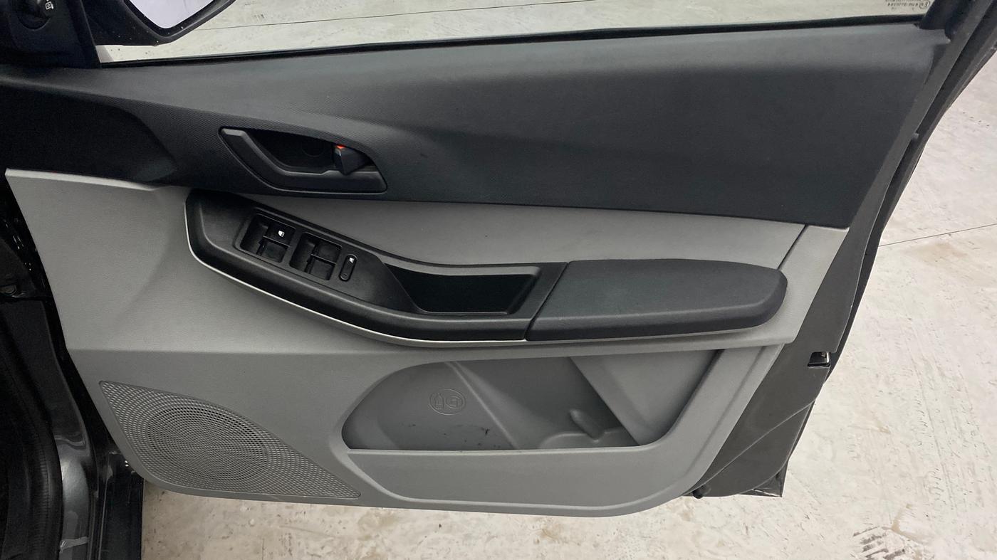 2024 Tata Tiago XT CNG, CNG, Manual, 53,209 km, Driver Side Door Panels Control