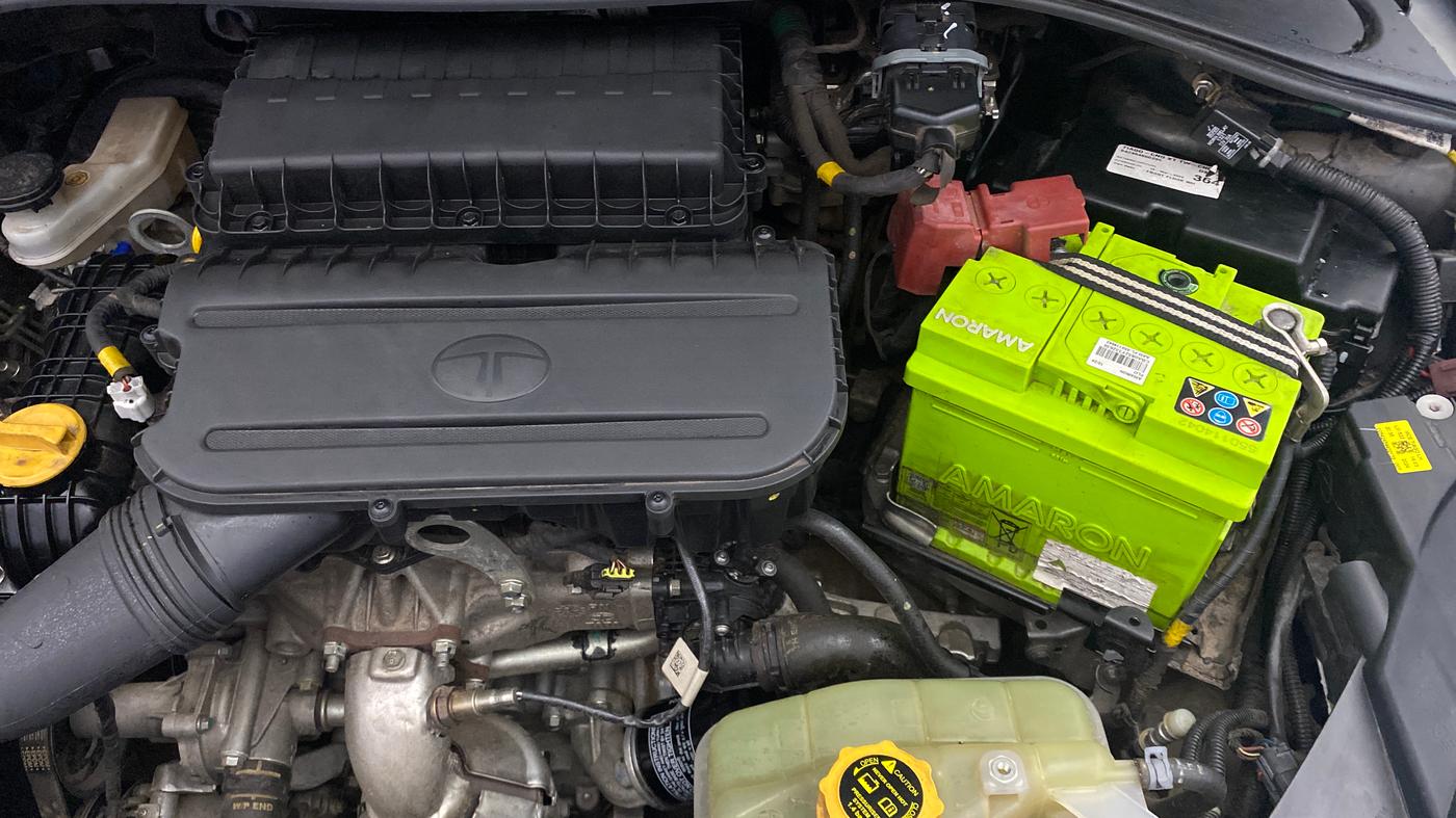 2024 Tata Tiago XT CNG, CNG, Manual, 53,209 km, Engine View - Left
