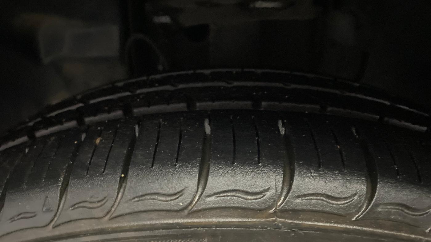 2024 Tata Tiago XT CNG, CNG, Manual, 53,209 km, Left Front Tyre Tread