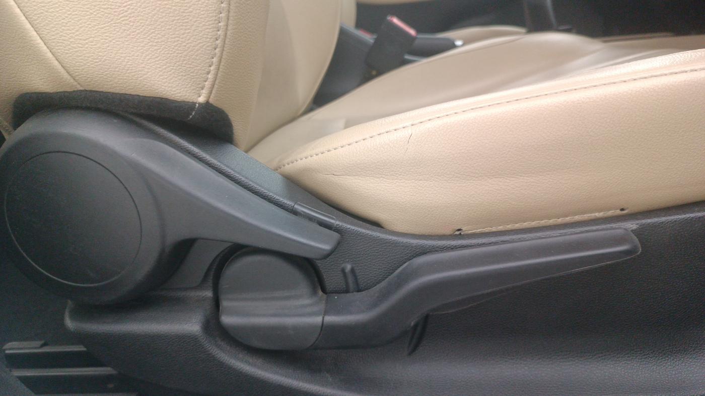 2023 Honda City 1.5L I-VTEC ZX, Petrol, Manual, 39,800 km, Driver Side Adjustment Panel