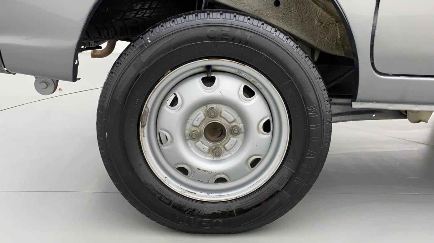 2018 Maruti Eeco 5 STR CNG WITH AC PLUSHTR, CNG, Manual, 75,744 km, Right Rear Wheel
