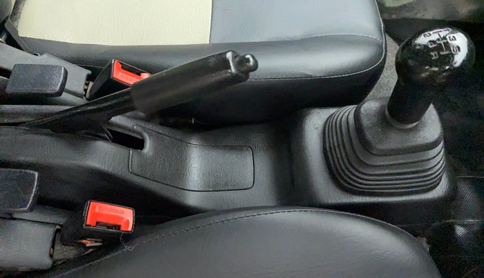 2018 Maruti Eeco 5 STR CNG WITH AC PLUSHTR, CNG, Manual, 75,744 km, Gear Lever