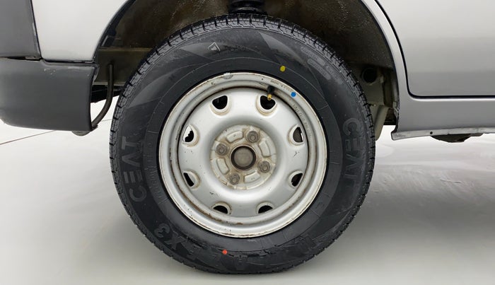 2018 Maruti Eeco 5 STR CNG WITH AC PLUSHTR, CNG, Manual, 75,744 km, Left Front Wheel