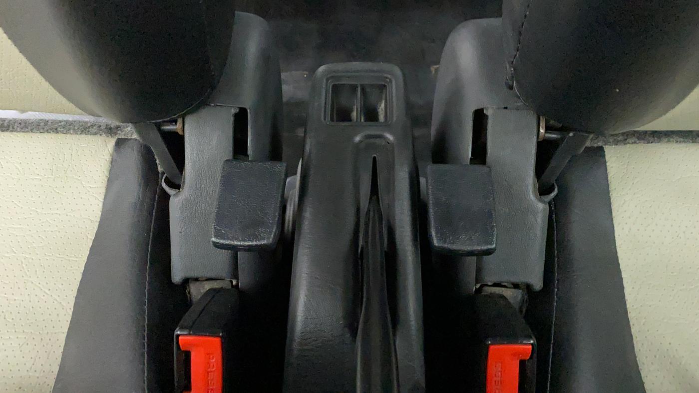 2018 Maruti Eeco 5 STR CNG WITH AC PLUSHTR, CNG, Manual, 75,744 km, Driver Side Adjustment Panel