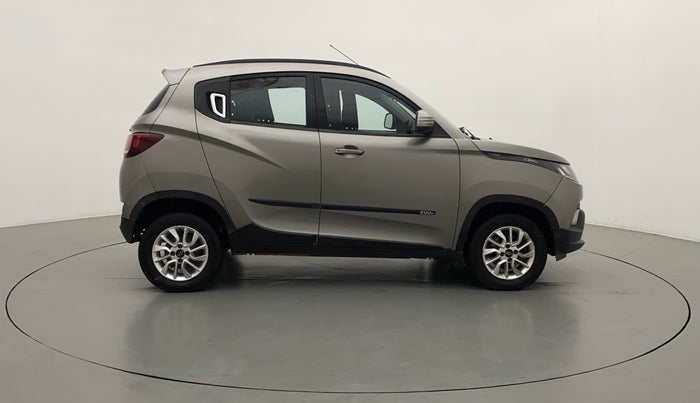 2016 Mahindra Kuv100 K8 D 5 STR, Diesel, Manual, 68,068 km, Right Side