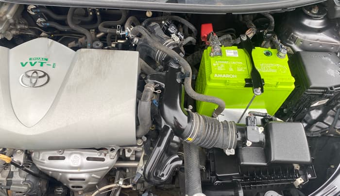 2018 Toyota YARIS VX CVT, Petrol, Automatic, 78,594 km, Engine View - Left