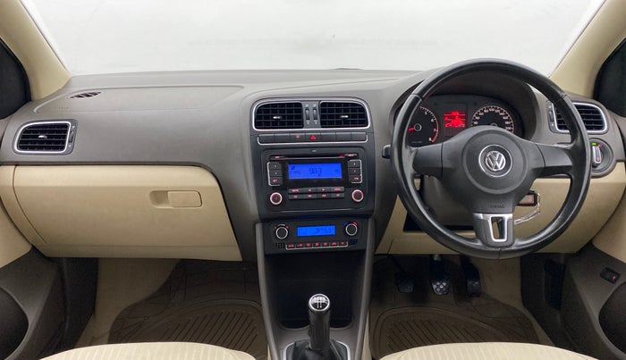 2010 Volkswagen Vento HIGHLINE PETROL, Petrol, Manual, 25,462 km, Dashboard