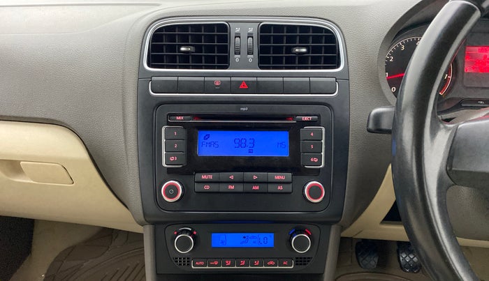 2010 Volkswagen Vento HIGHLINE PETROL, Petrol, Manual, 25,462 km, Air Conditioner