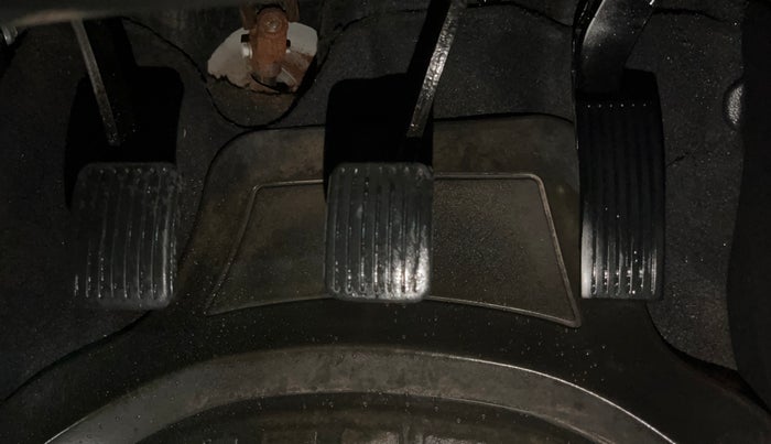 2016 Hyundai Grand i10 ASTA (O) 1.2 KAPPA VTVT, Petrol, Manual, 85,372 km, Pedals