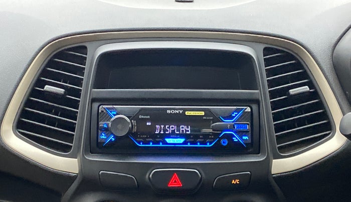2019 Hyundai NEW SANTRO ERA 1.1, Petrol, Manual, 9,546 km, Infotainment System