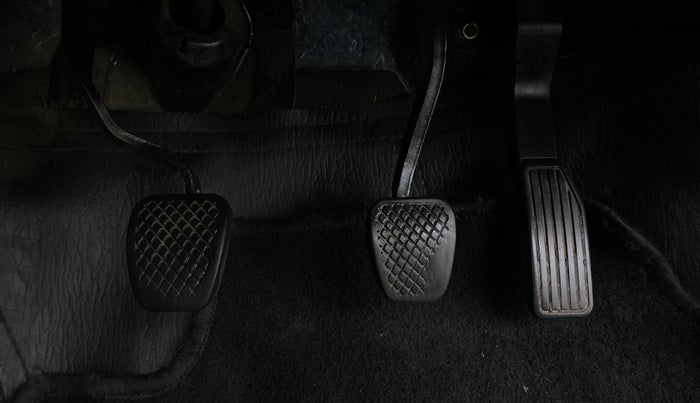 2019 Honda WR-V 1.2 i-VTEC VX MT, Petrol, Manual, Pedals