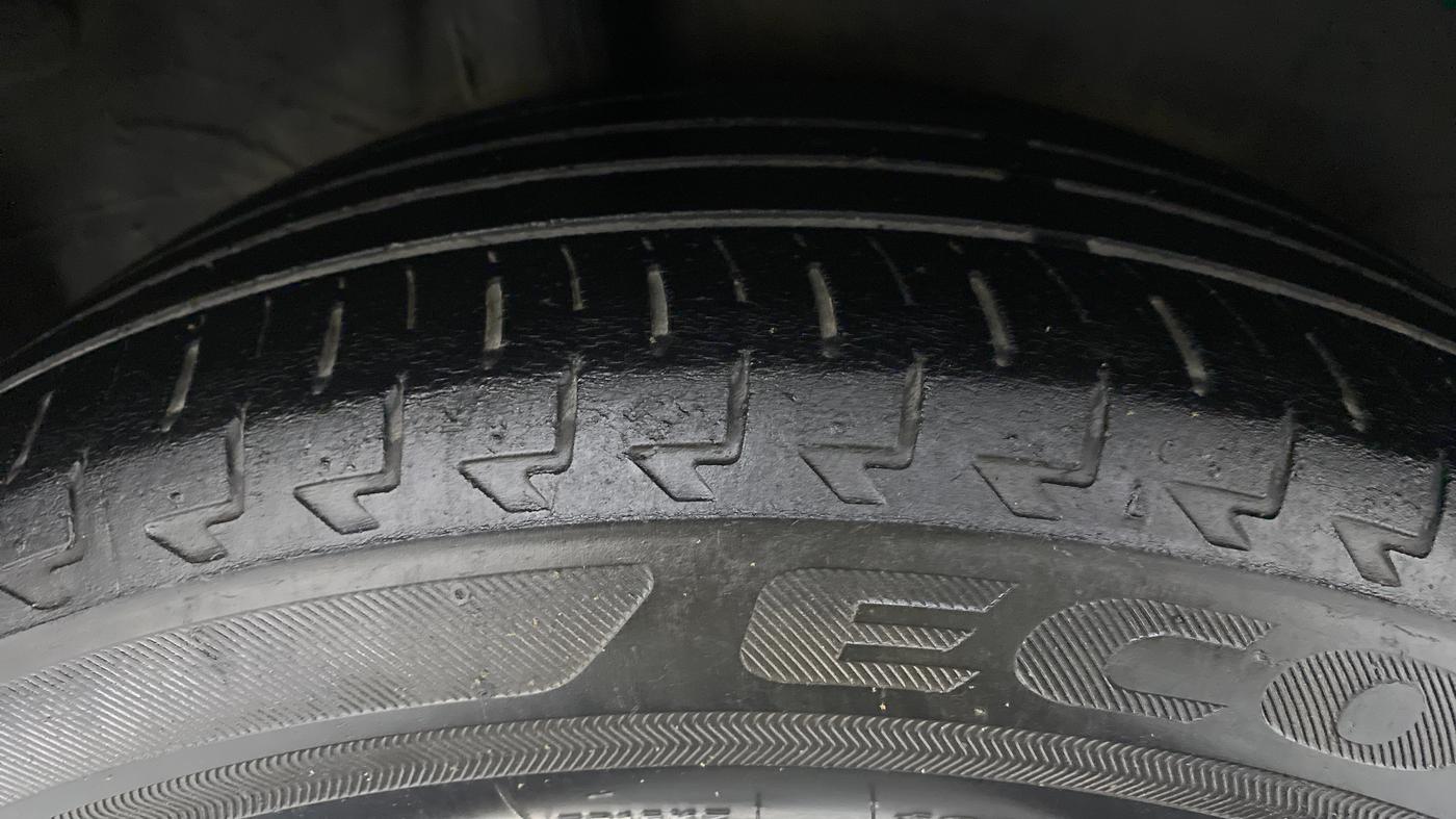 2019 Honda WR-V 1.2 i-VTEC VX MT, Petrol, Manual, Right Rear Tyre Tread
