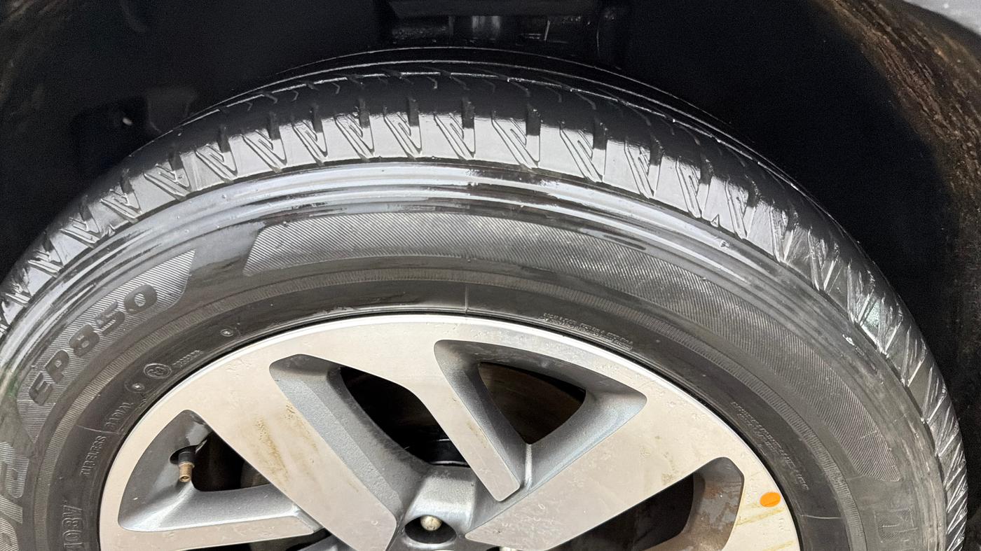 2021 Tata Safari XZ PLUS, Diesel, Manual, 59,576 km, Left Front Tyre Tread