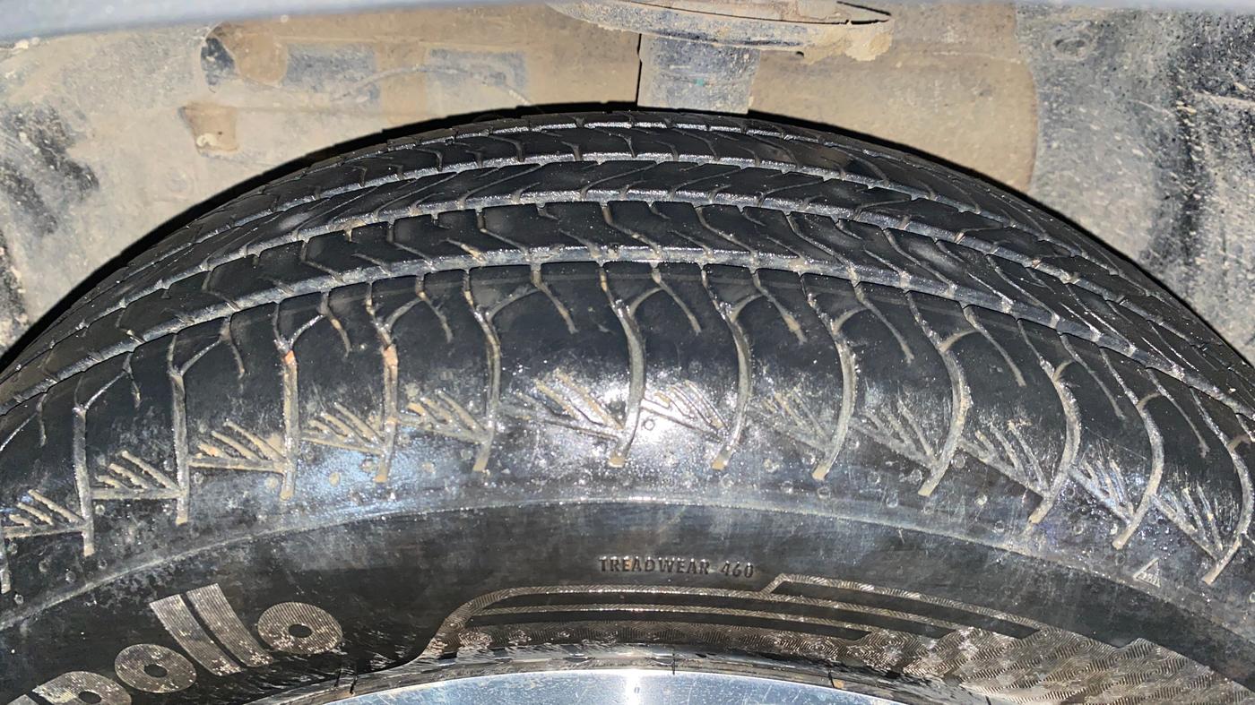 2025 Maruti Grand Vitara ALPHA SMART HYBRID ALLGRIP, Petrol, Manual, 21,377 km, Left Front Tyre Tread