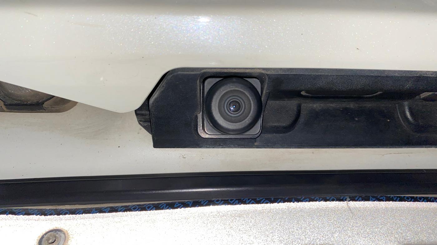 2025 Maruti Grand Vitara ALPHA SMART HYBRID ALLGRIP, Petrol, Manual, 21,377 km, Parking Camera