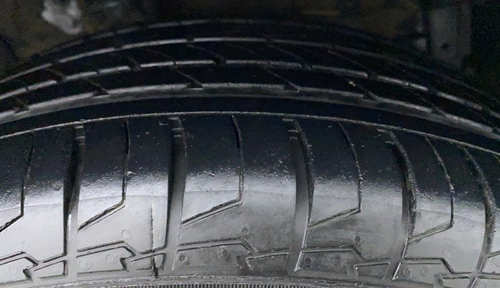 2018 Maruti S Cross ZETA 1.3 SHVS, Diesel, Manual, 47,501 km, Right Rear Tyre Tread